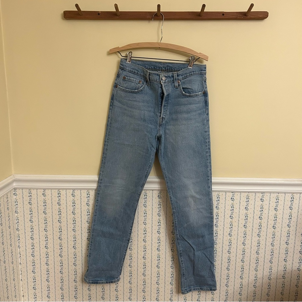 Levi’s 501 Straight Leg Jeans